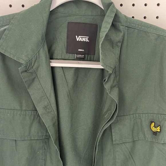 Men’s Vans lightweight button up jacket 100% cotton - Picture 2 of 4